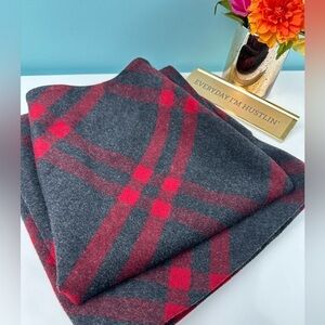 Kate Hill Petite pure wool skirt, size 12P, excellent condition